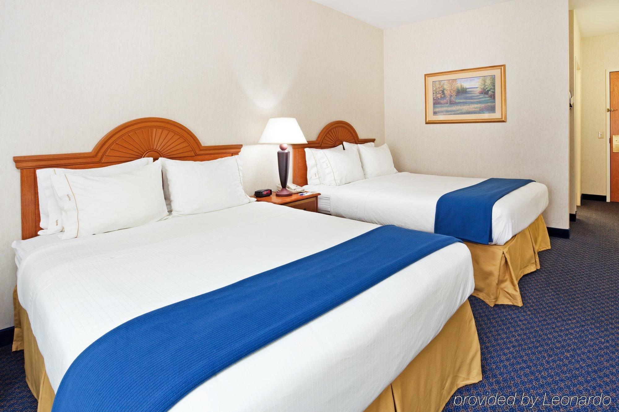 Holiday Inn Express Hotel & Suites Cherokee-Casino By Ihg Экстерьер фото