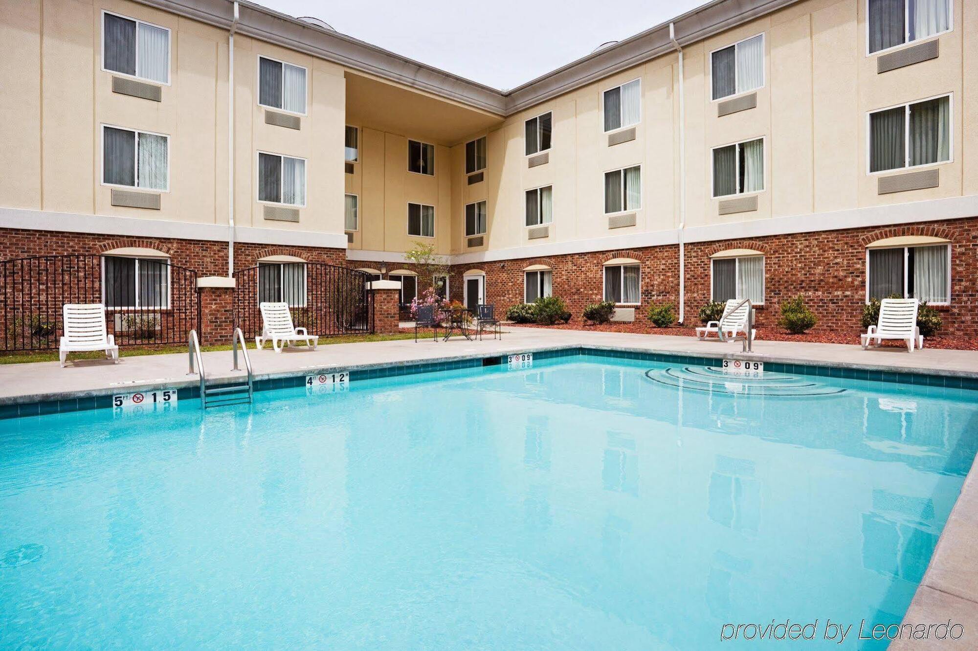 Holiday Inn Express Hotel & Suites Cherokee-Casino By Ihg Экстерьер фото